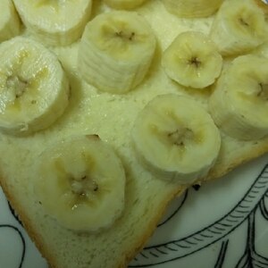 トースト＋バナナ☆家庭で簡単、カフェ気分♪